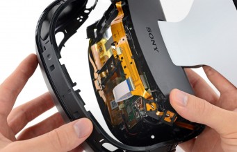 Inside PSVR | Photo courtesy iFixit (BY-NC-SA)