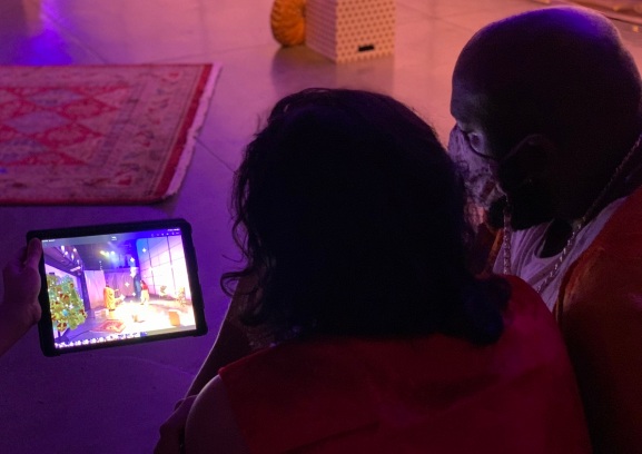 Broadway performers Juwan Crawley and Nikhil Saboo preview XR view in their Odeon live-action sequence.