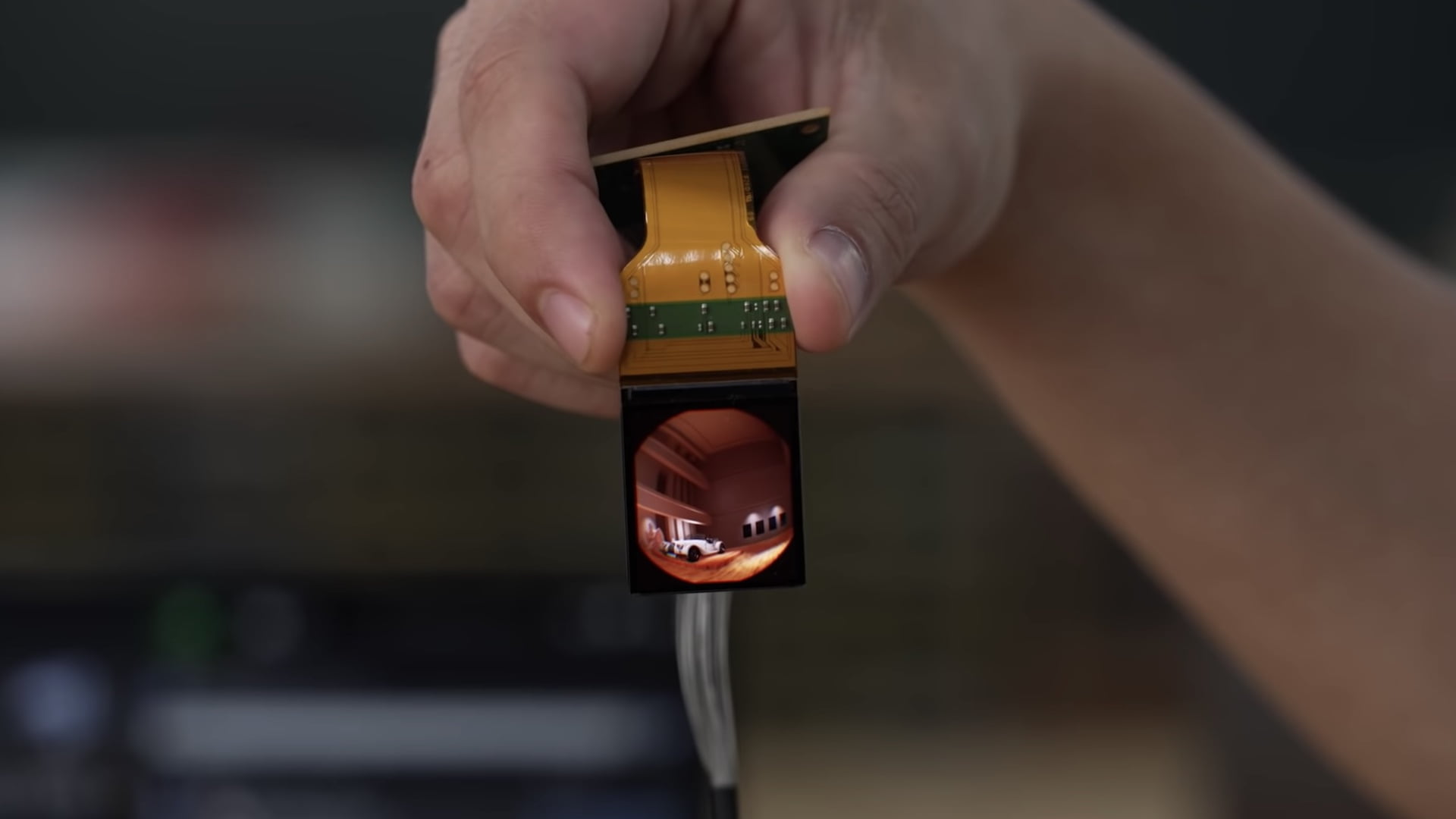 Nahaufnahme von Sonys winzigem 4K-OLED-Mikrodisplay