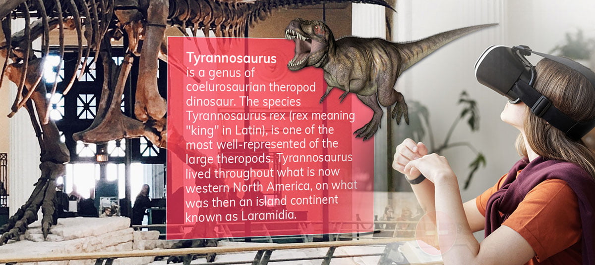 Frau mit VR-Brille schaut auf Dinosaurierskelett und virtuelle Infotafel in VR-Bildungs-App