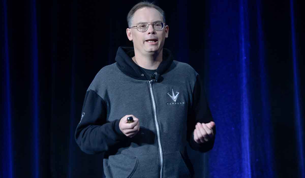 Laut Tim Sweeney ist Valve-Chef Gabe Newell "der klügste Mann der Industrie", weil er PC-Spielern mehr Entscheidungsfreiheit lässt.